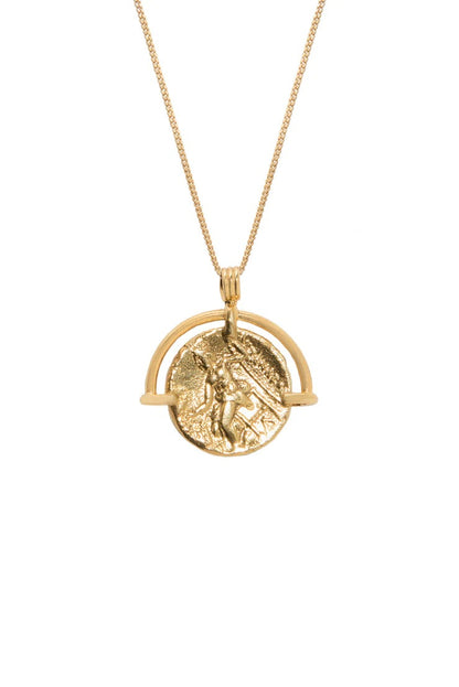 Symbolisme et Signification :  Ce pendentif incarne la puissance et la force légendaires de Zeus, roi des dieux dans la mythologie grecque, ainsi que la bravoure héroïque d'Hercule, fils de Zeus. Les deux côtés de la médaille reflètent des aspects différents de leur histoire mythologique, ajoutant une profondeur symbolique à votre style.